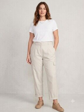 NWT Old Navy Women's Light Beige Cargo Pants